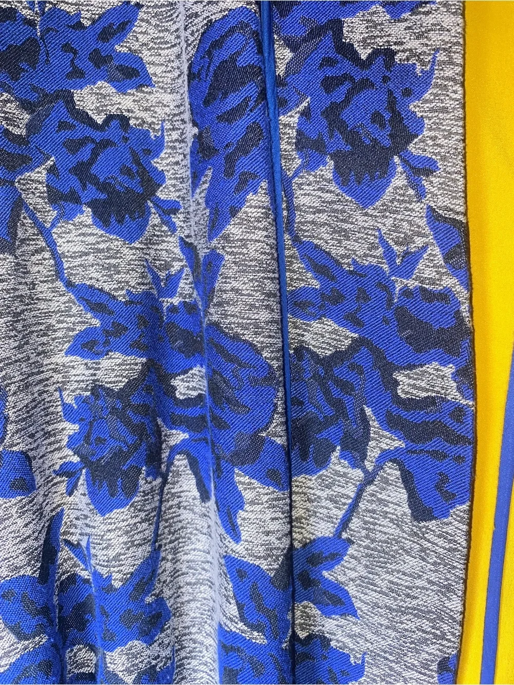 Gabrielle Union Collection Blue Floral Jacquard Duster‎ Cardigan size S